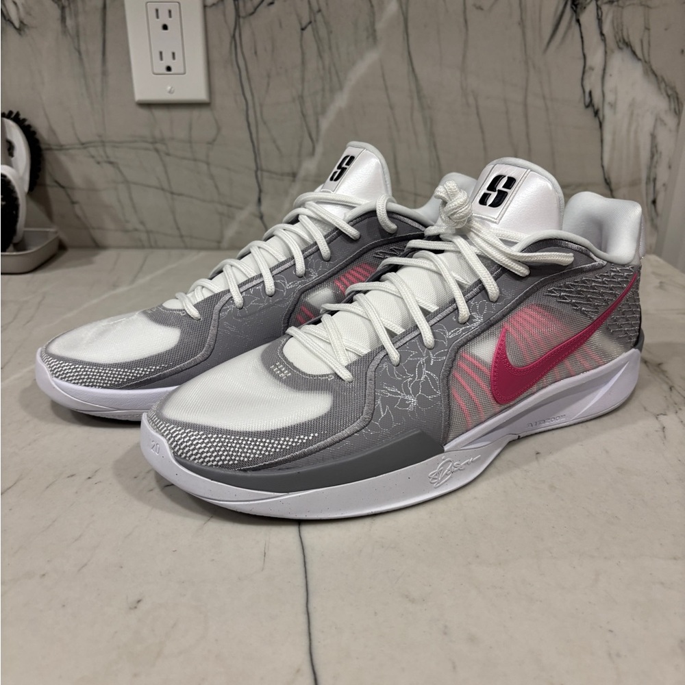 Nike Sabrina 2 Lily/Grey Sz W15.5/M14